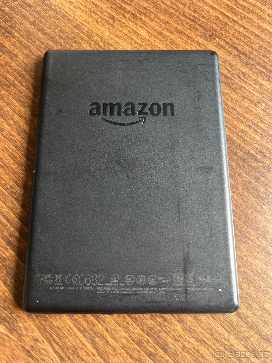 Amazon Kindle 8. generace (model SY69JL) - 2