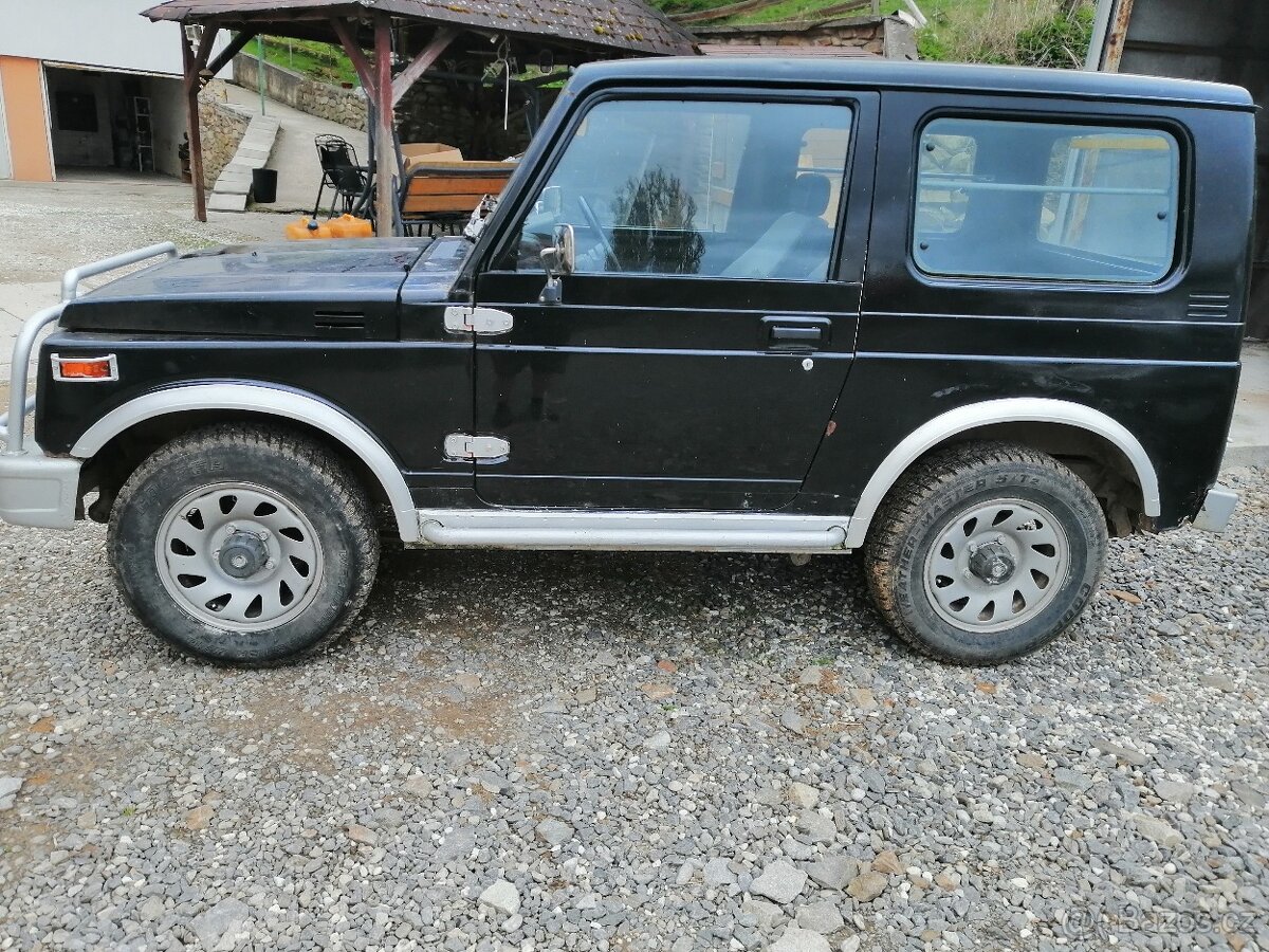 2 Suzuki Samurai - 2