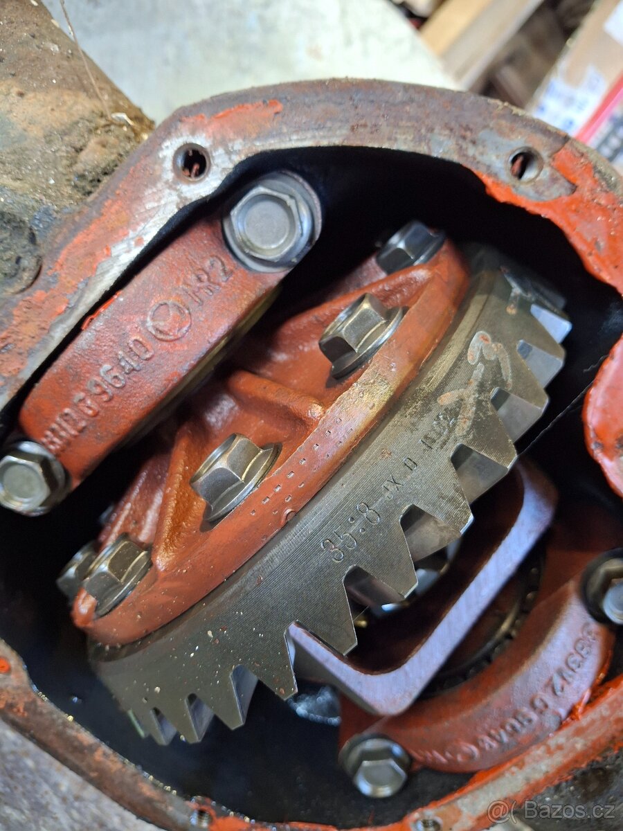 Díly náprav nissan patrol k160/260