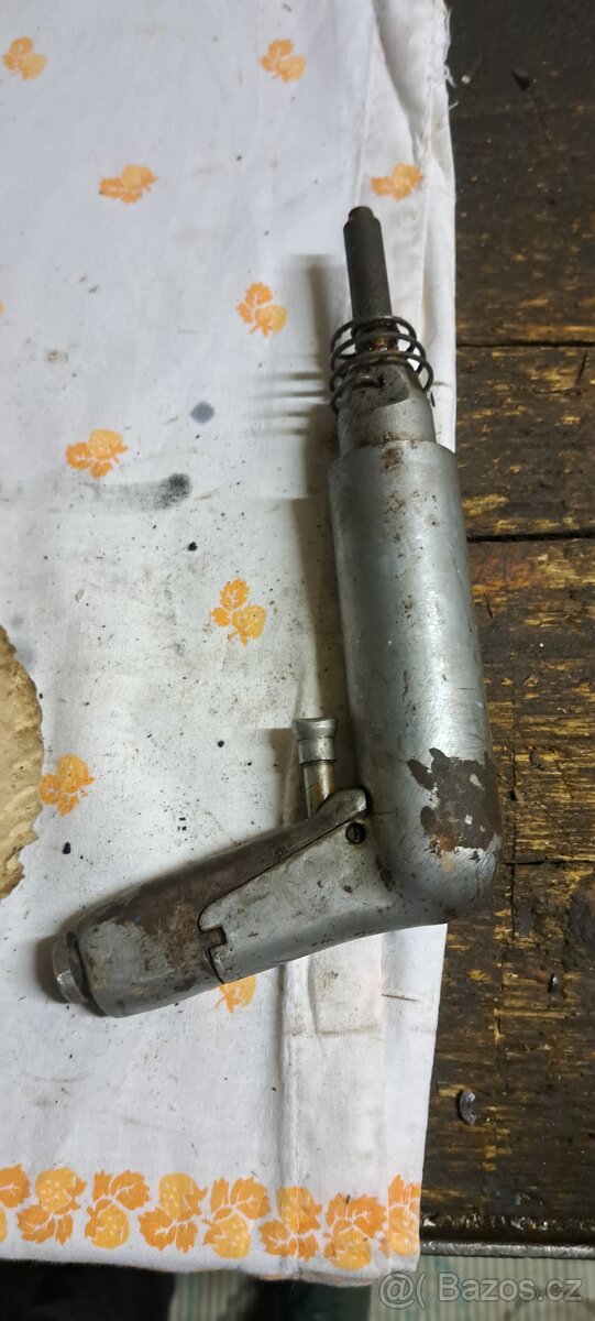 Sada pneu nářadí, vrtačka, leštička , bruska.. - 2