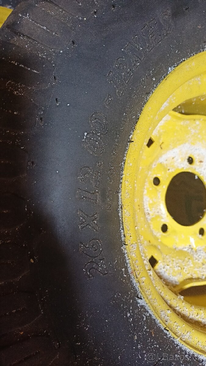 Prodam kola a pneu John Deere - 2