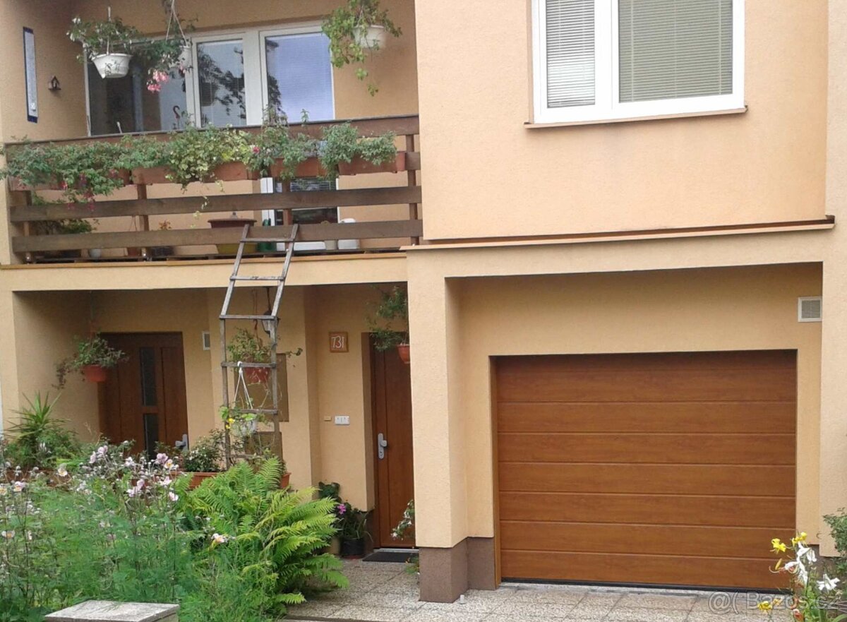 HORMANN SEKČNÍ GARÁŽOVÁ VRATA ISOMATIC42, 2500x2125mm - 2