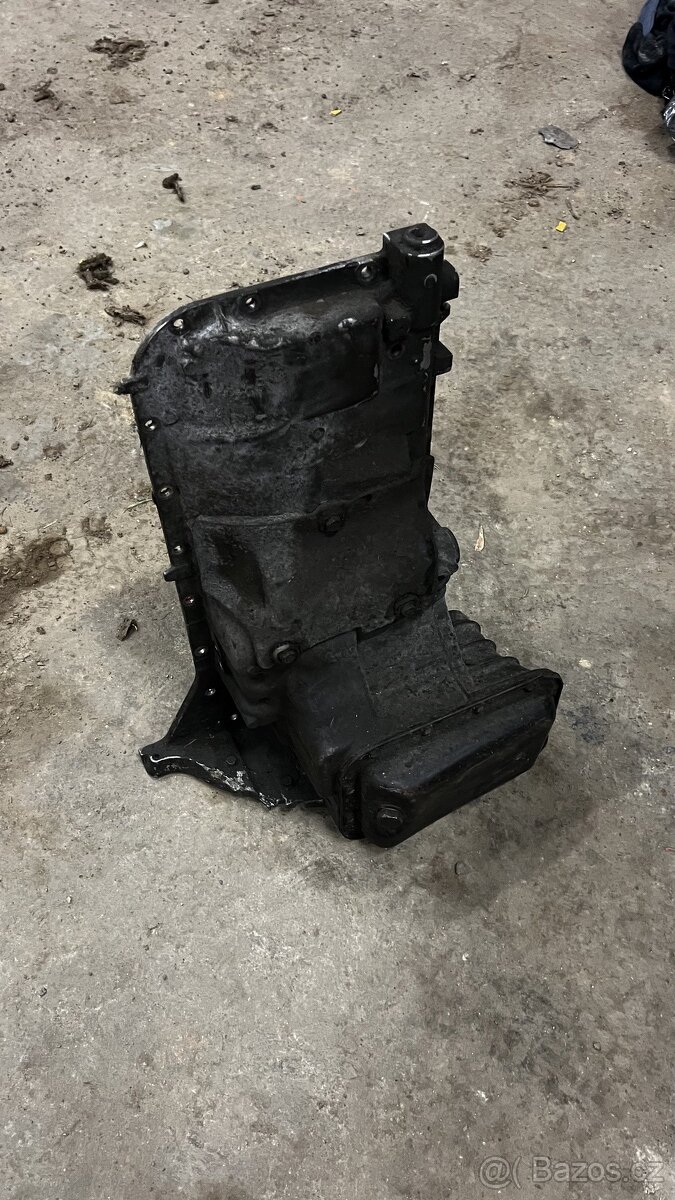 nissan patrol y61 3.0di zd30 olejova vana - 2