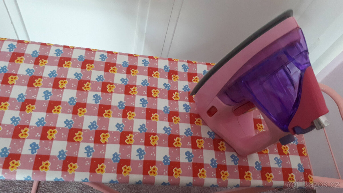 Dětské žehlící prkno se žehličkou - 2