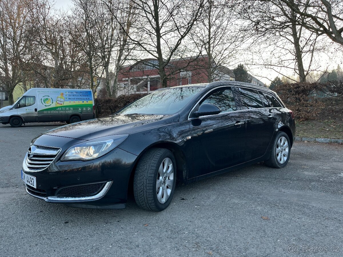Opel Insignia sports tourer sw - 2