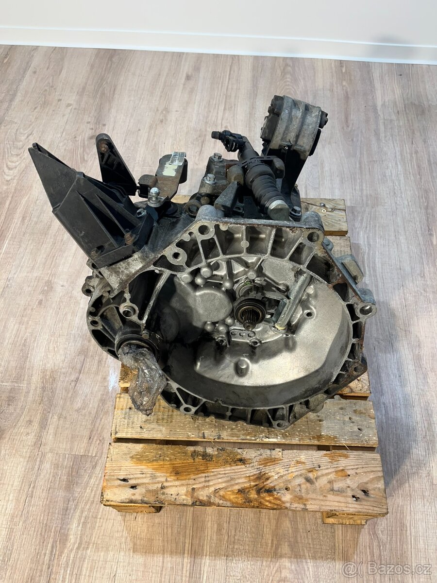 // Převodovka Mini R50 manuální 5st. // - 2