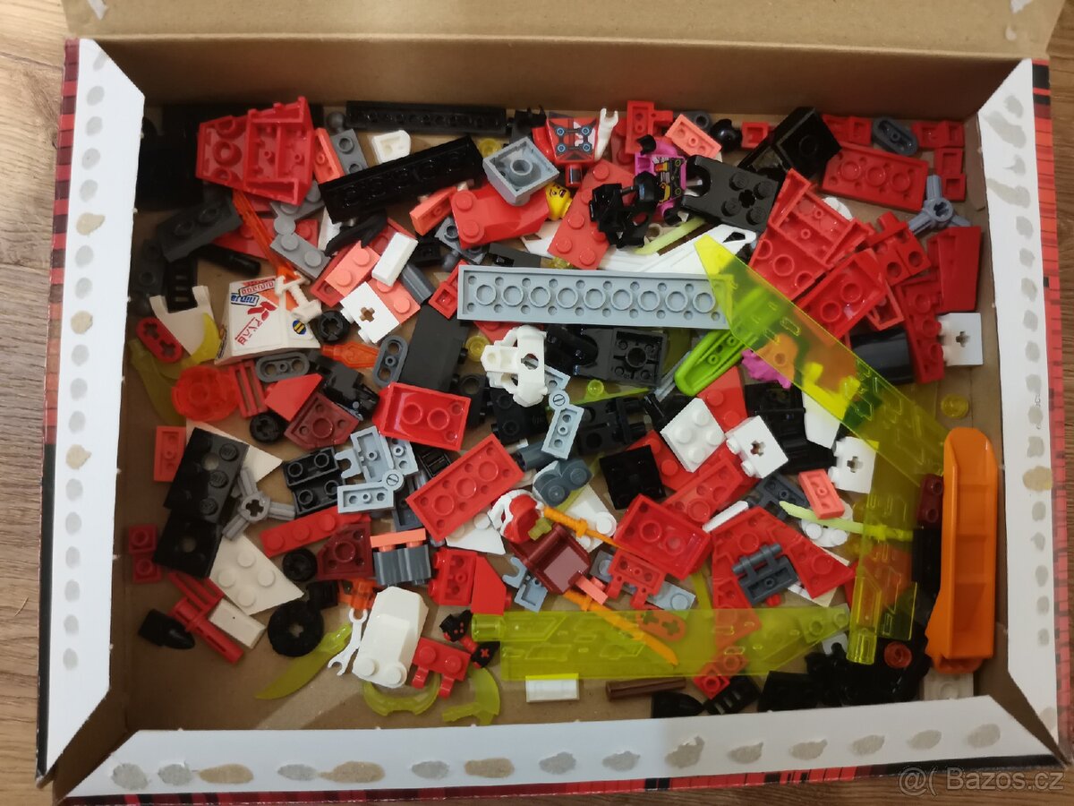 Lego Ninjago 71707 Kai a robotický tryskáč - 2