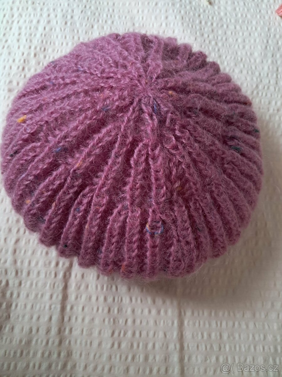 Čepice dámská - 2