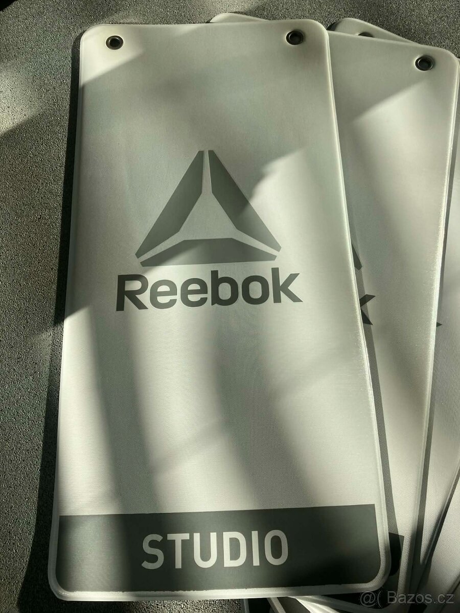 Reebok podložka - 2