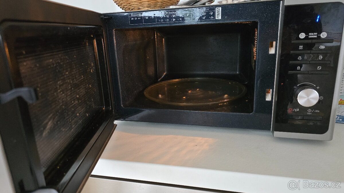 Mikrovlnka Samsung - 2