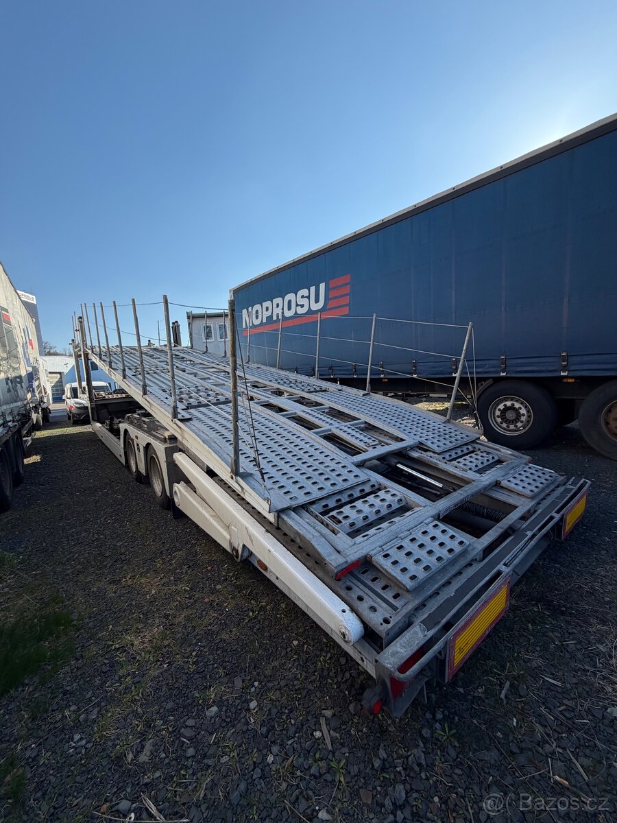 Autopřepravník 7 vozidel - 2