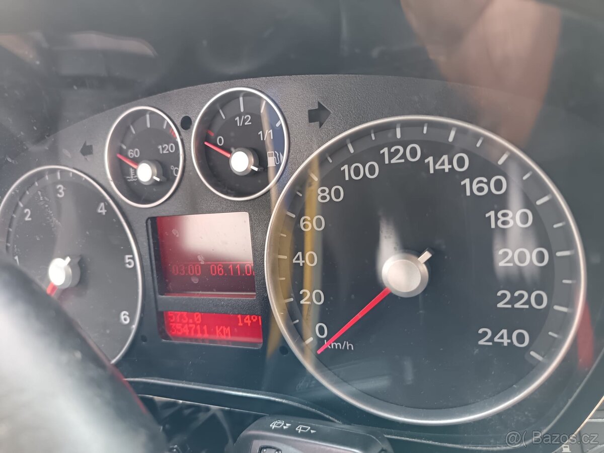 Přístrojová deska Ford fokus 3 - 2