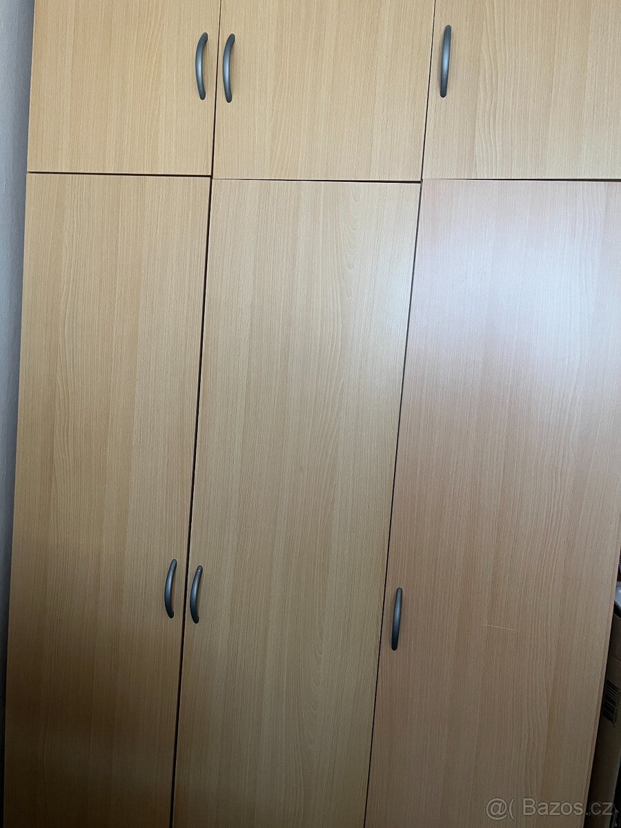 Skříň šatní IDEA - 2