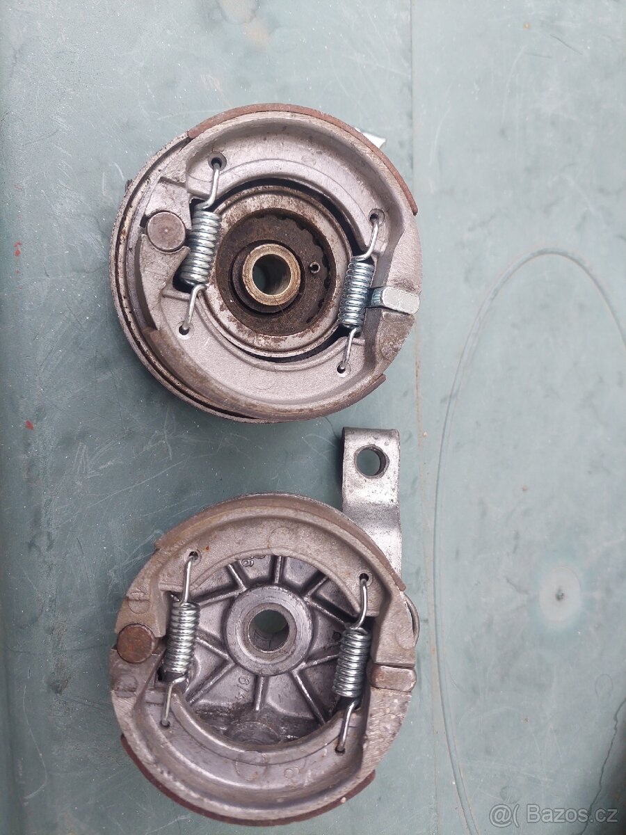 Brzdové štíty babetta 210 - 2