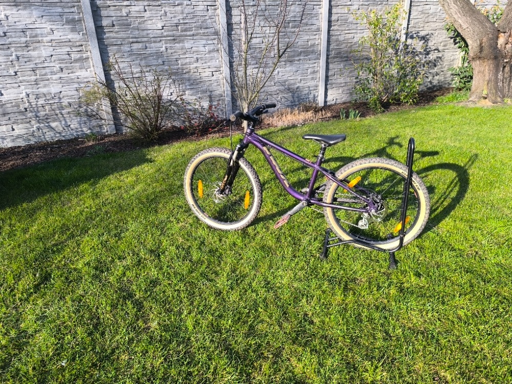 Kona Honzo 24 - 2