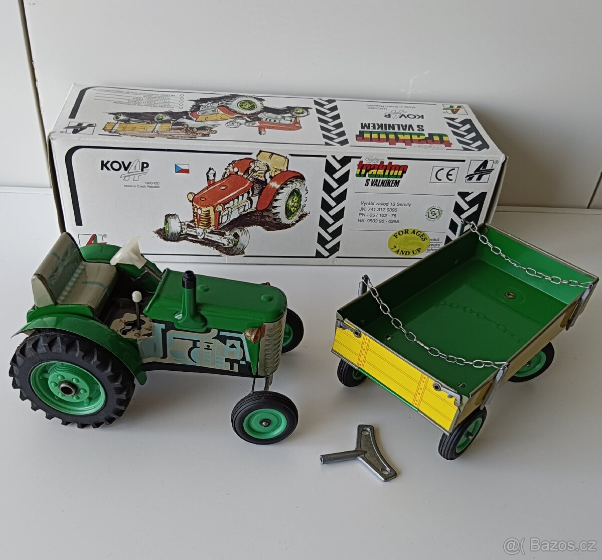 Traktor Zetor, Kovap, stará hračka - 2