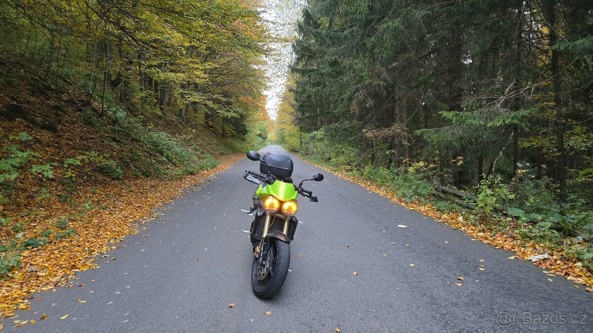 Triumph street triple 675 - 2