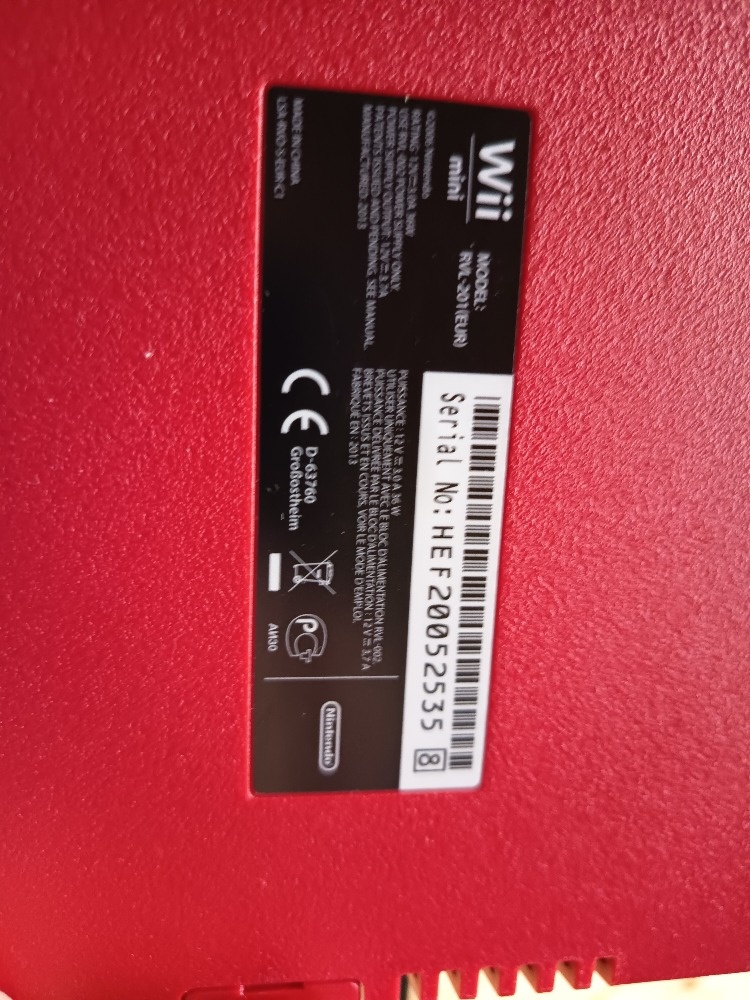 Prodám Nintendo Wii - 2