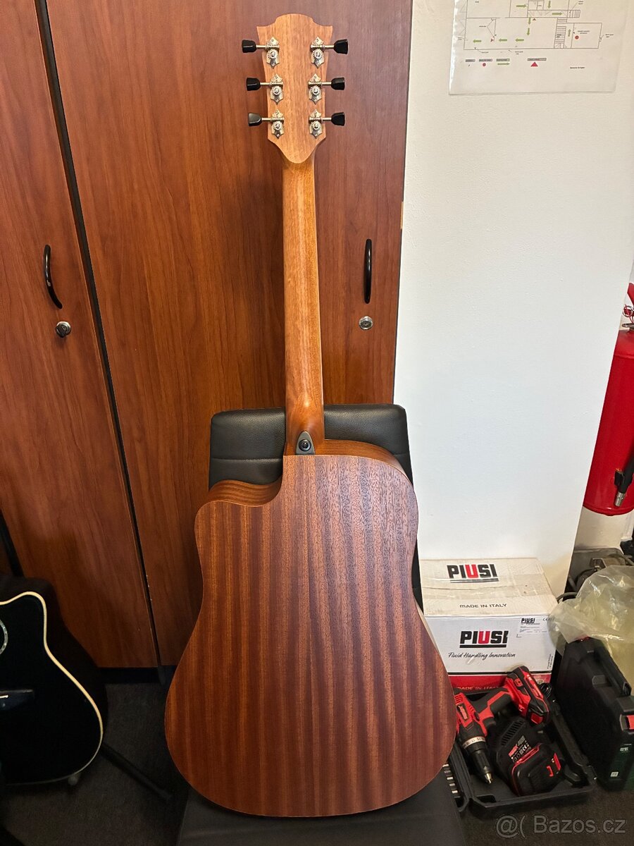 Elektroakustická kytara LAG T70DC - 2