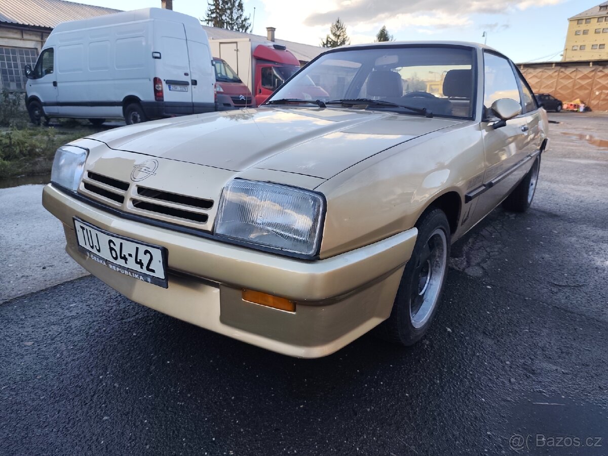 Opel Manta B, 2.0 benzín, nová STK, eko placeno - 2