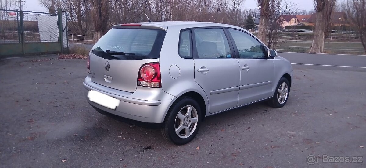 Volkswagen Polo 1.2htp 40kw nízký nájezd km - 2
