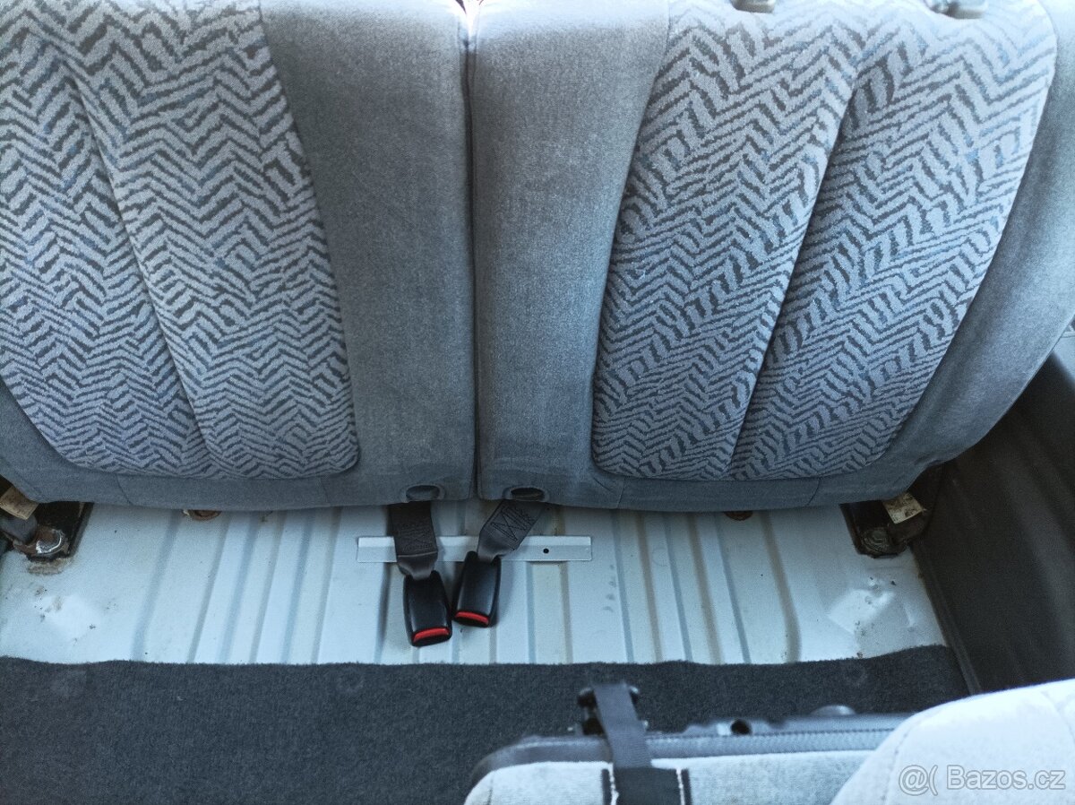 Suzuki Grand Vitara 1.6 4x4 benzín - 2