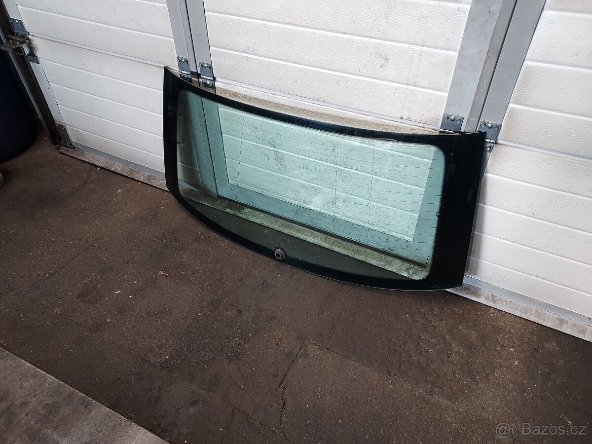 zadní sklo Fabia 2 kombi - 2