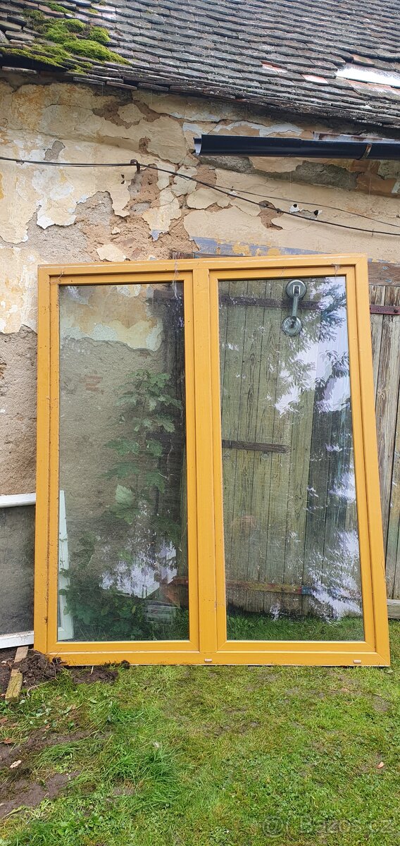 Plastové okno staré - 2