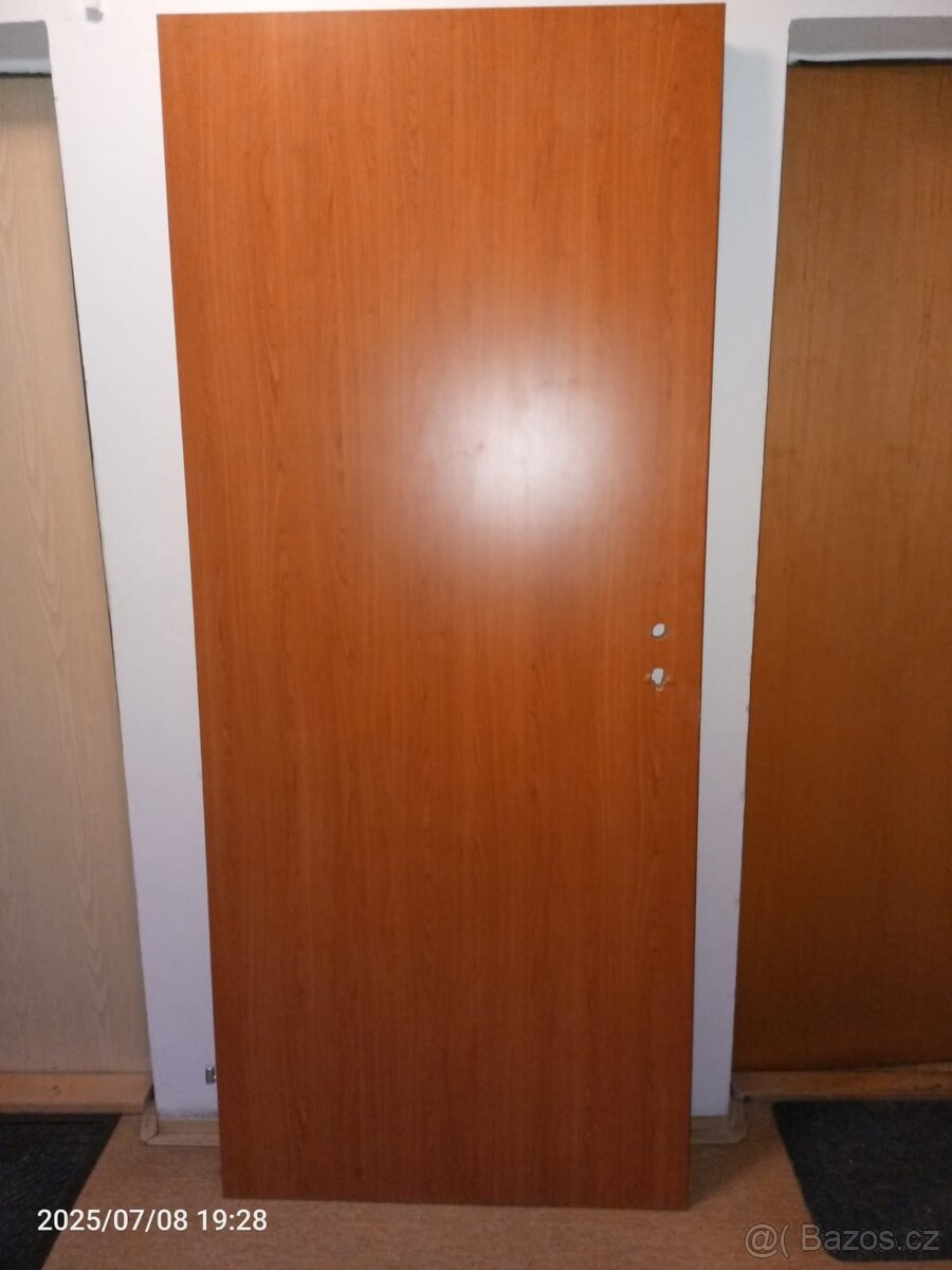 Dveře plné 80L - 2