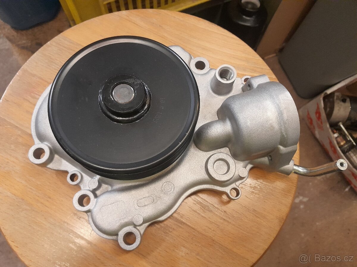 Vodní pumpa HEPU P1210 - 2