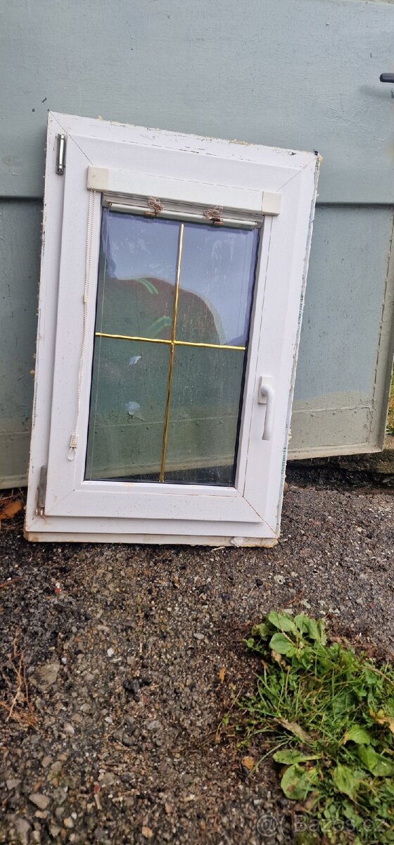 Dve plastove okna - 2