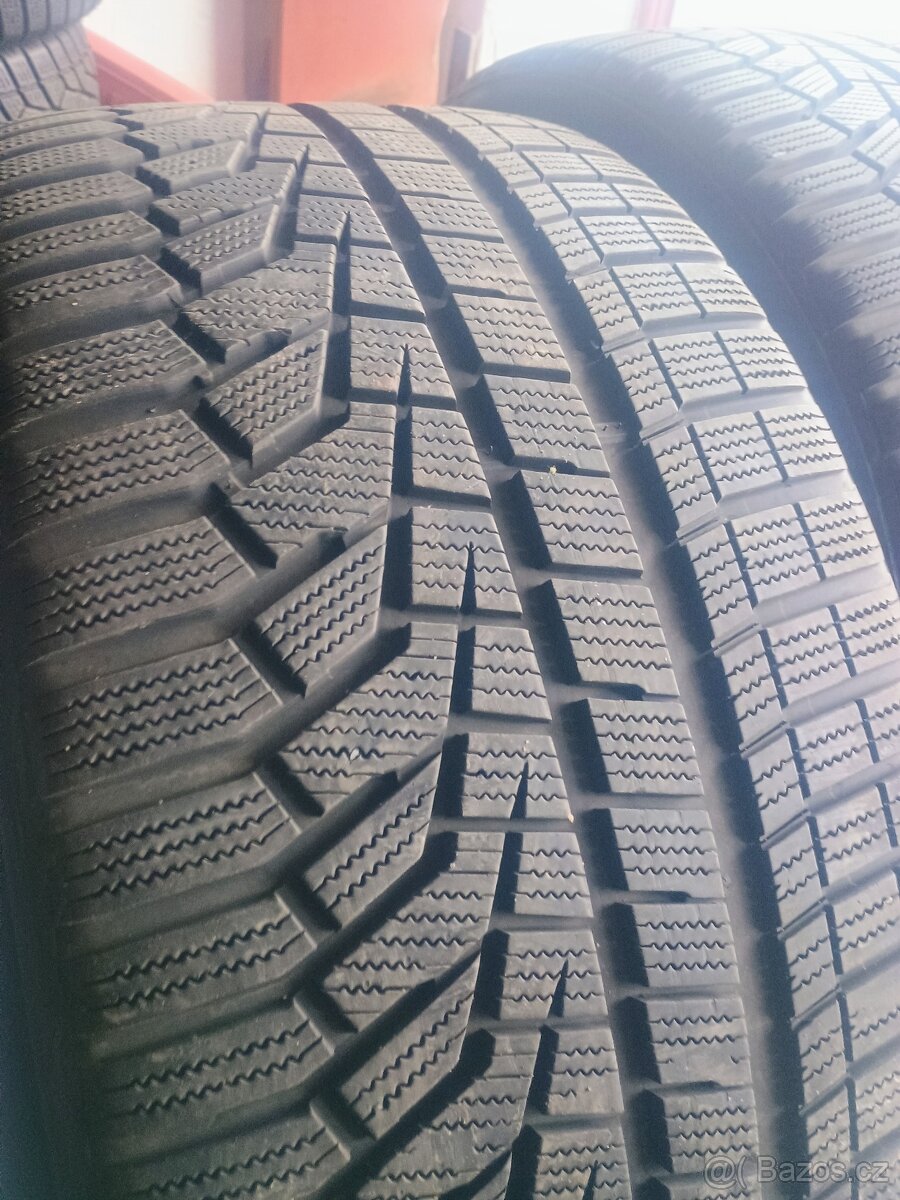 Sada zimních pneu HANKOOK 295/35/23 - 2