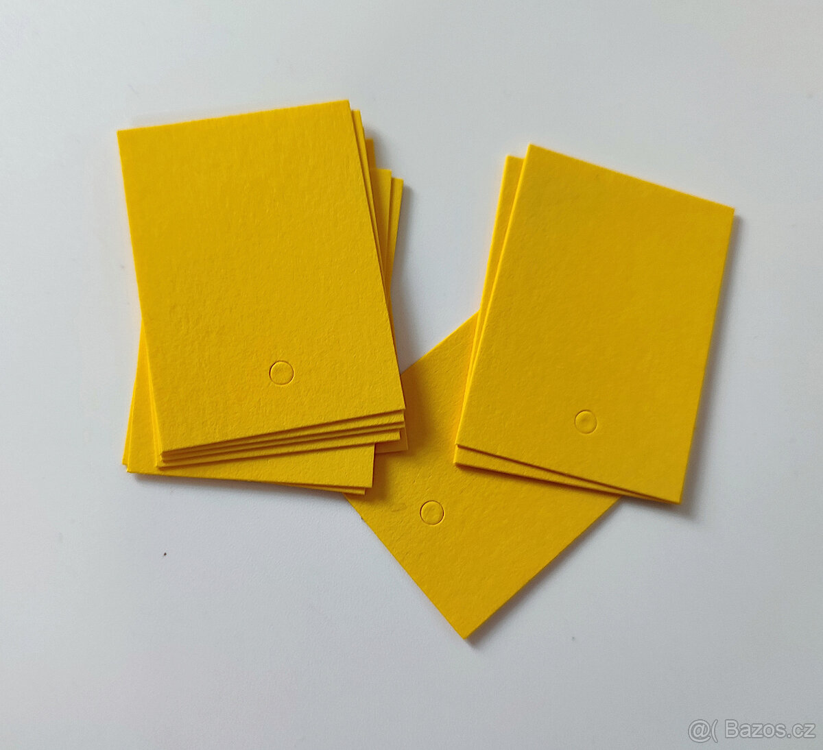 Papírové visačky do obchůdku, secondhandu - v balení 2000ks - 2