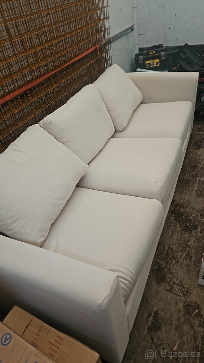 Prodám zánovní sedačku - 2