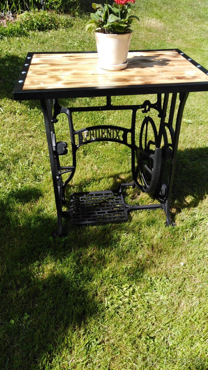 zahradní stolek - 2