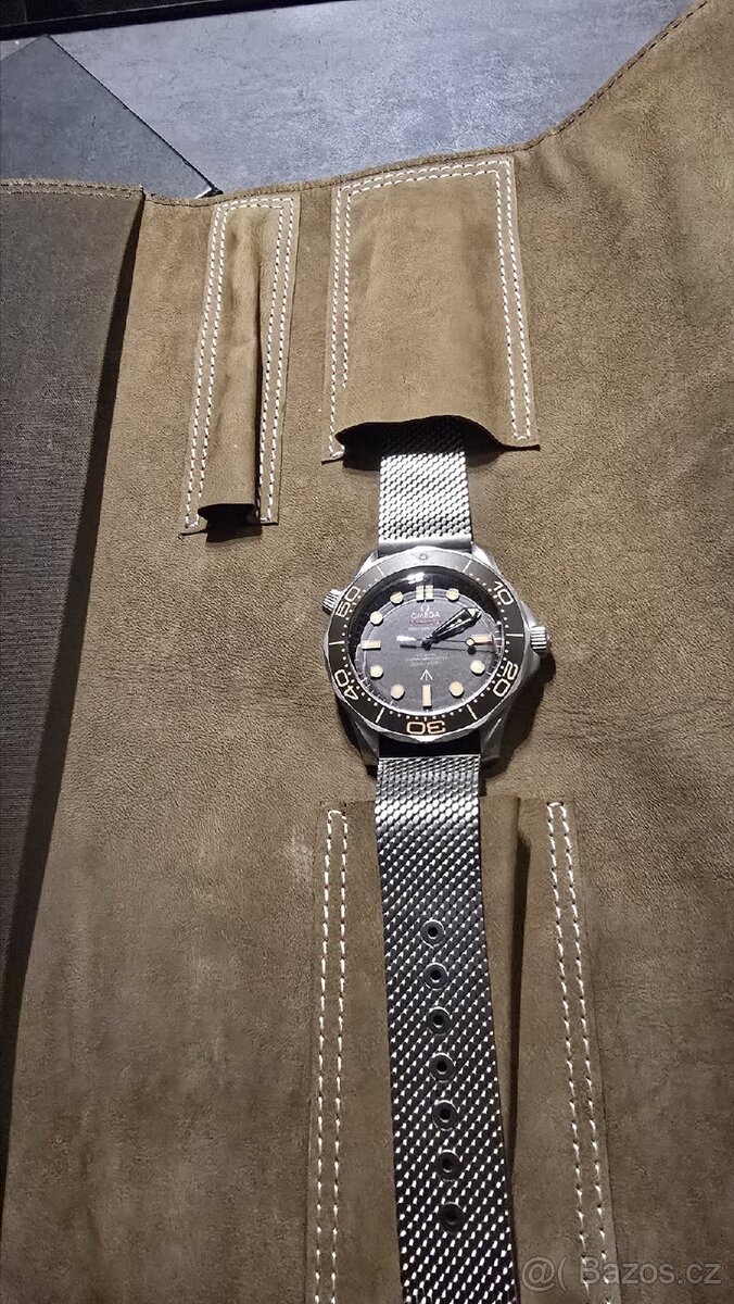 Omega Seamaster 300m Diver 007 Bond - 2