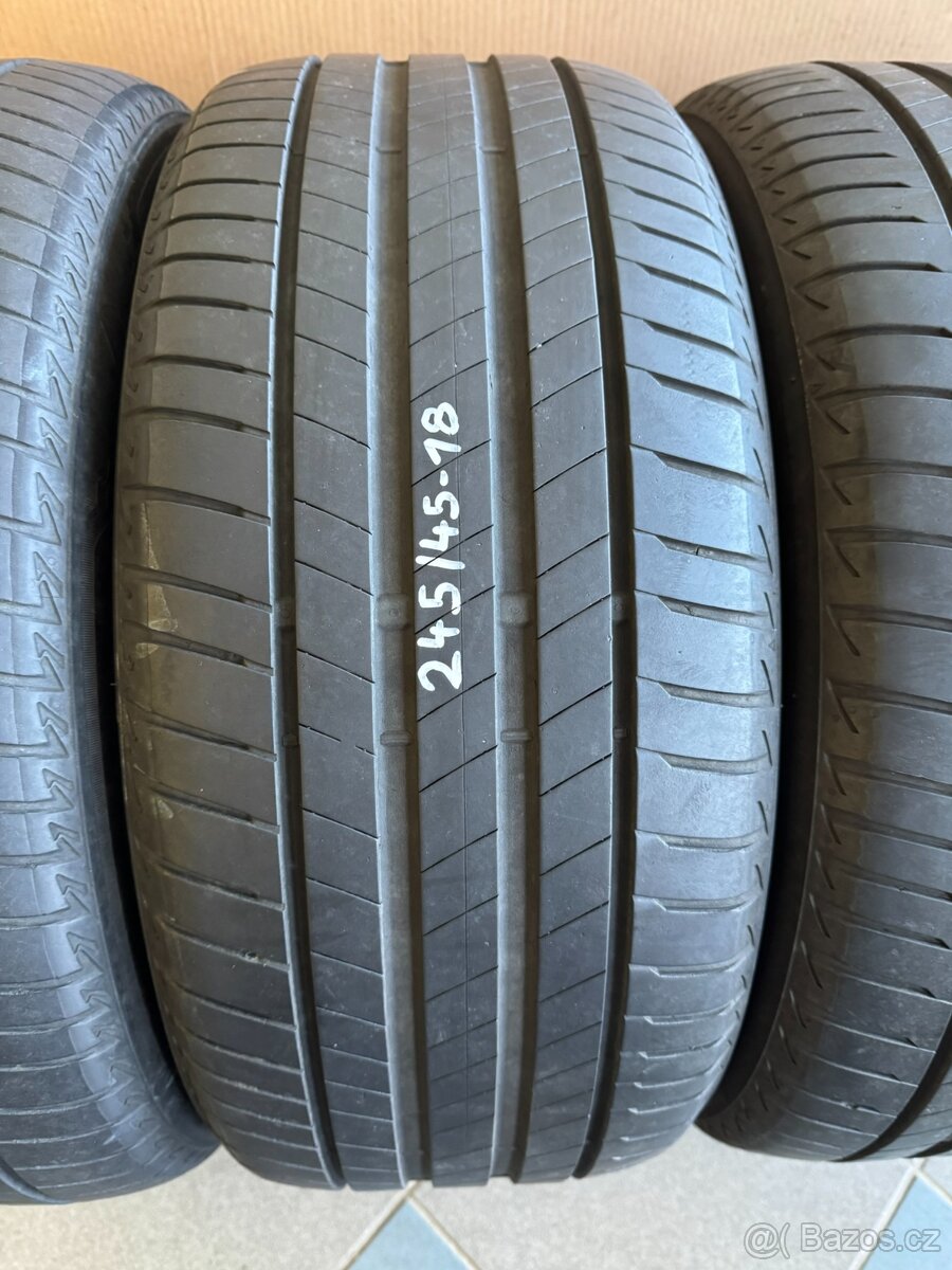 letní pneu 245/45-18 Bridgestone - 2