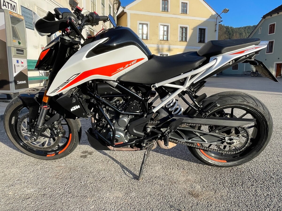Ktm duke 390 - 2