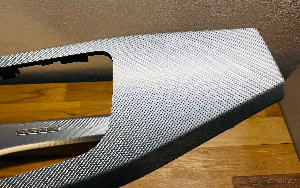 Audi A4 B9 hliníkový dekor lišty interiéru - 2