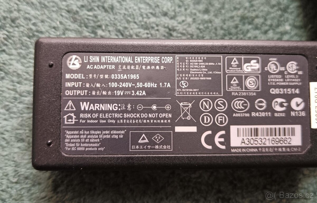 Nabíječka pro notebook 19V 3.42A 65W – funkční - 2