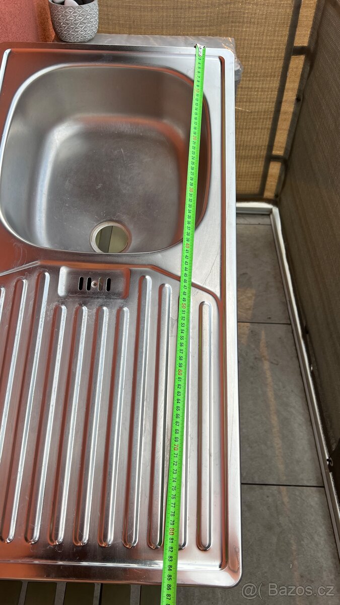 Nerezový dřez - 2