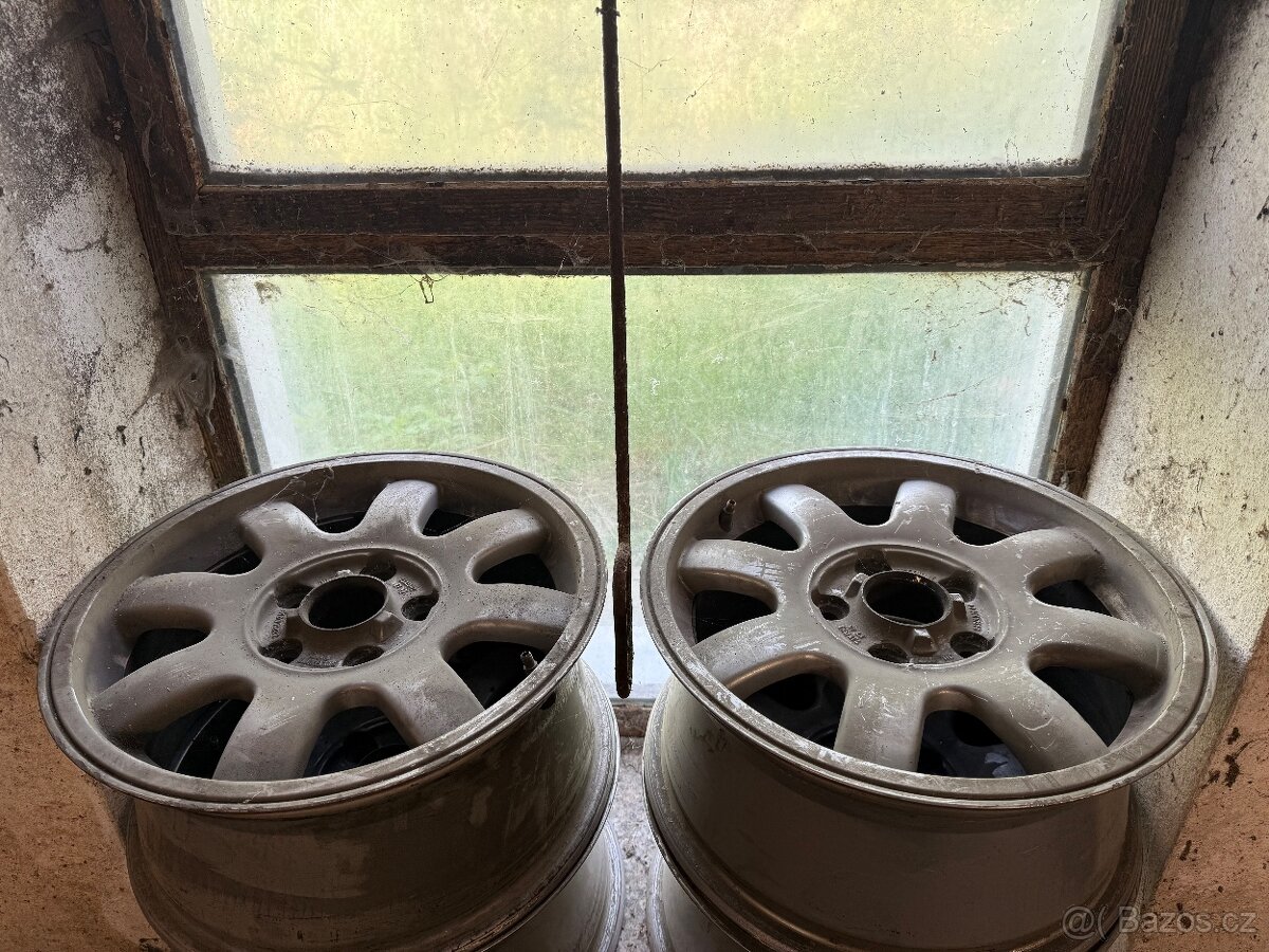Audi kola 5x112 r15 - 2