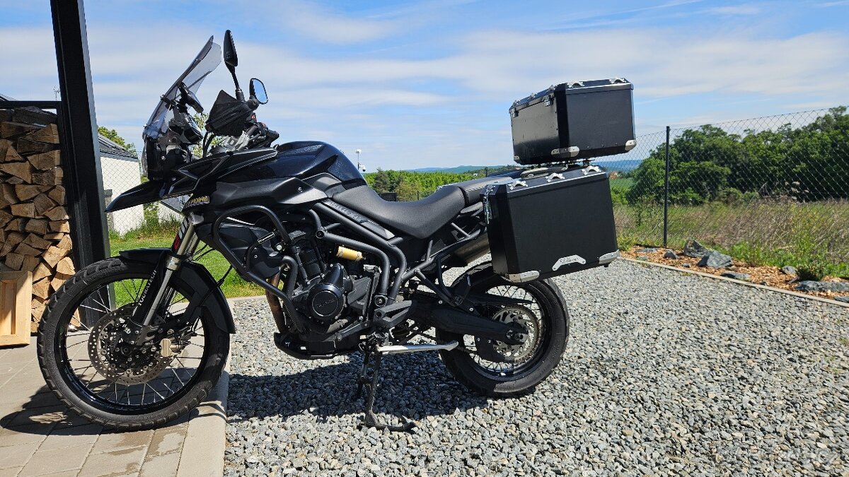 Triumph Tiger 800 XC