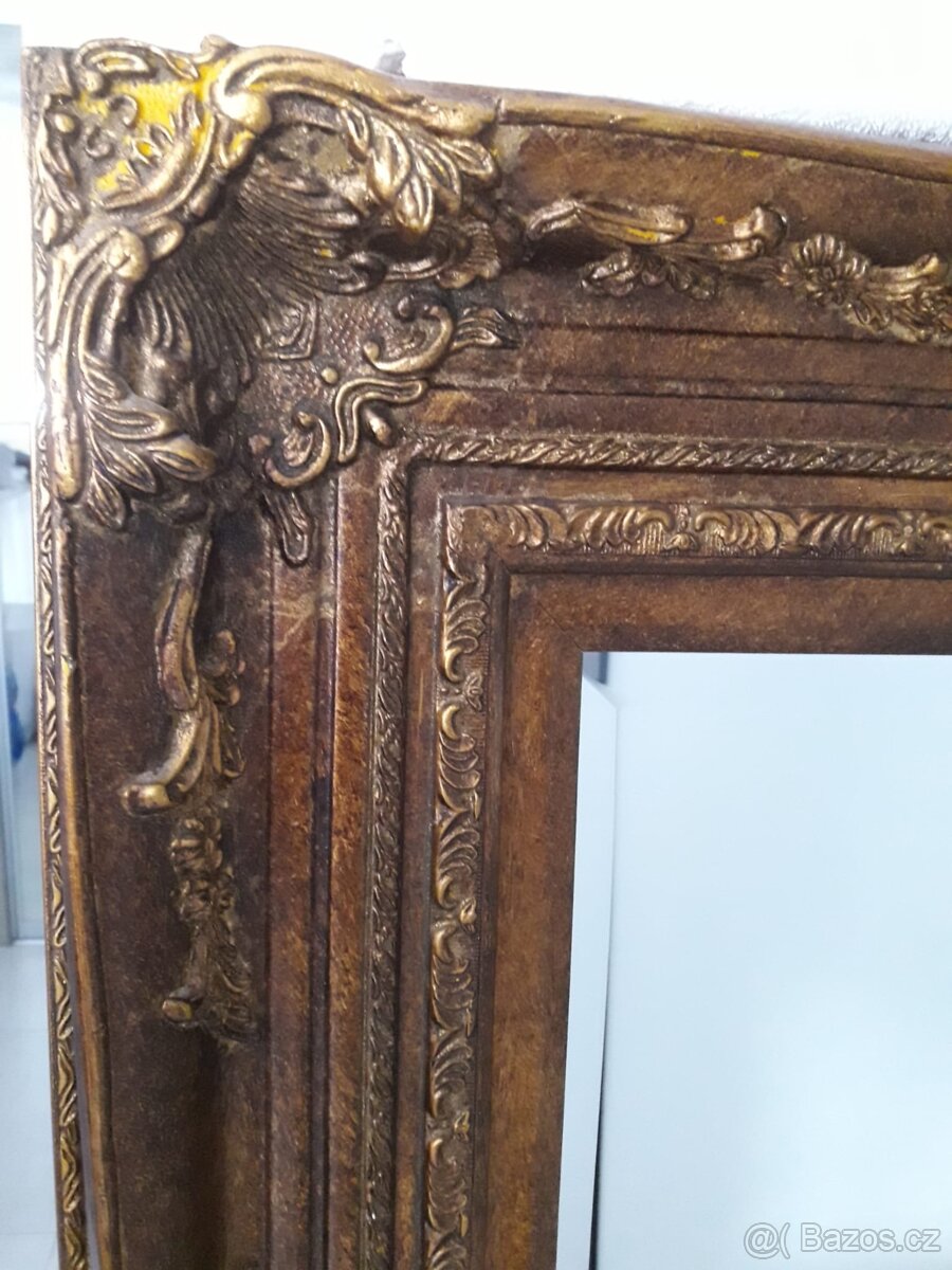 Zrcadlo ve starožitném rámu - 2