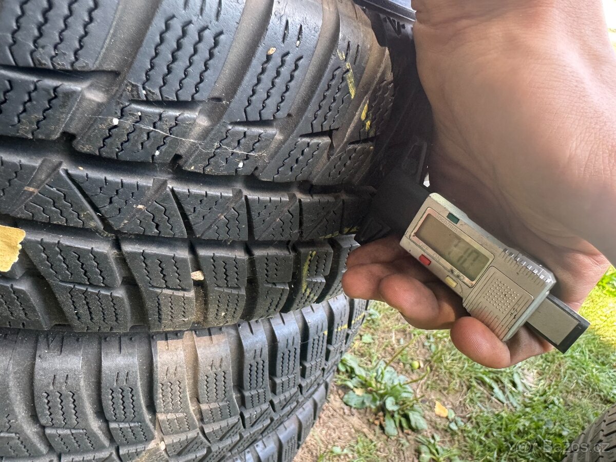 185/60/15 zimní sada Falken - 2