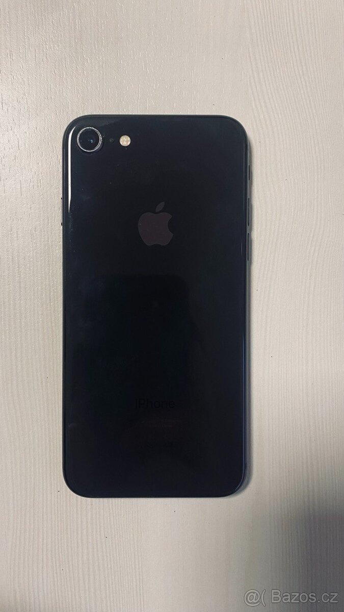iPhone 8 - cosmic black - 2