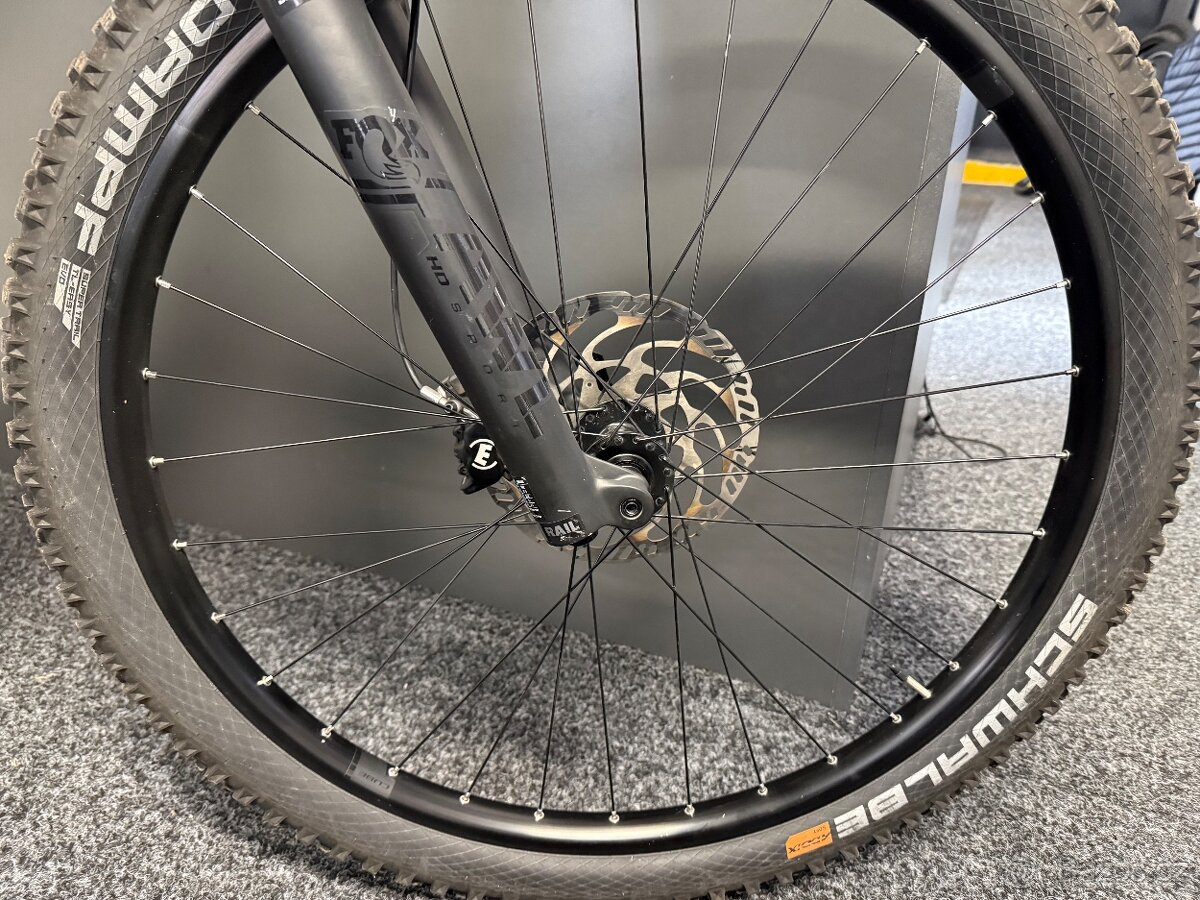 CUBE Stereo Hybrid ONE44 HPC RACE 800 vel.L 2025 1115km - 2