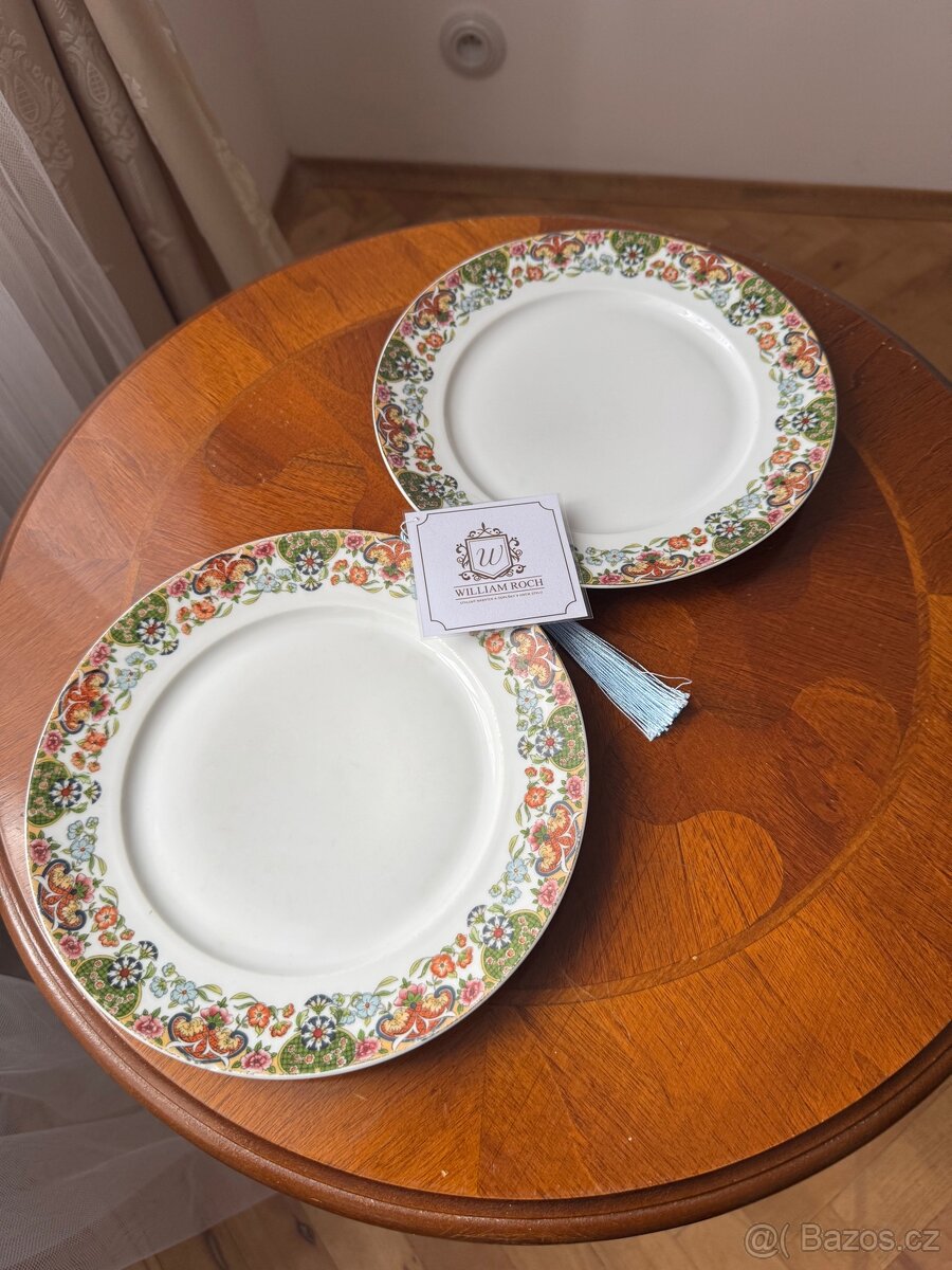 Dva dezertní talíře značky Rosenthal s květinovým motivem - 2