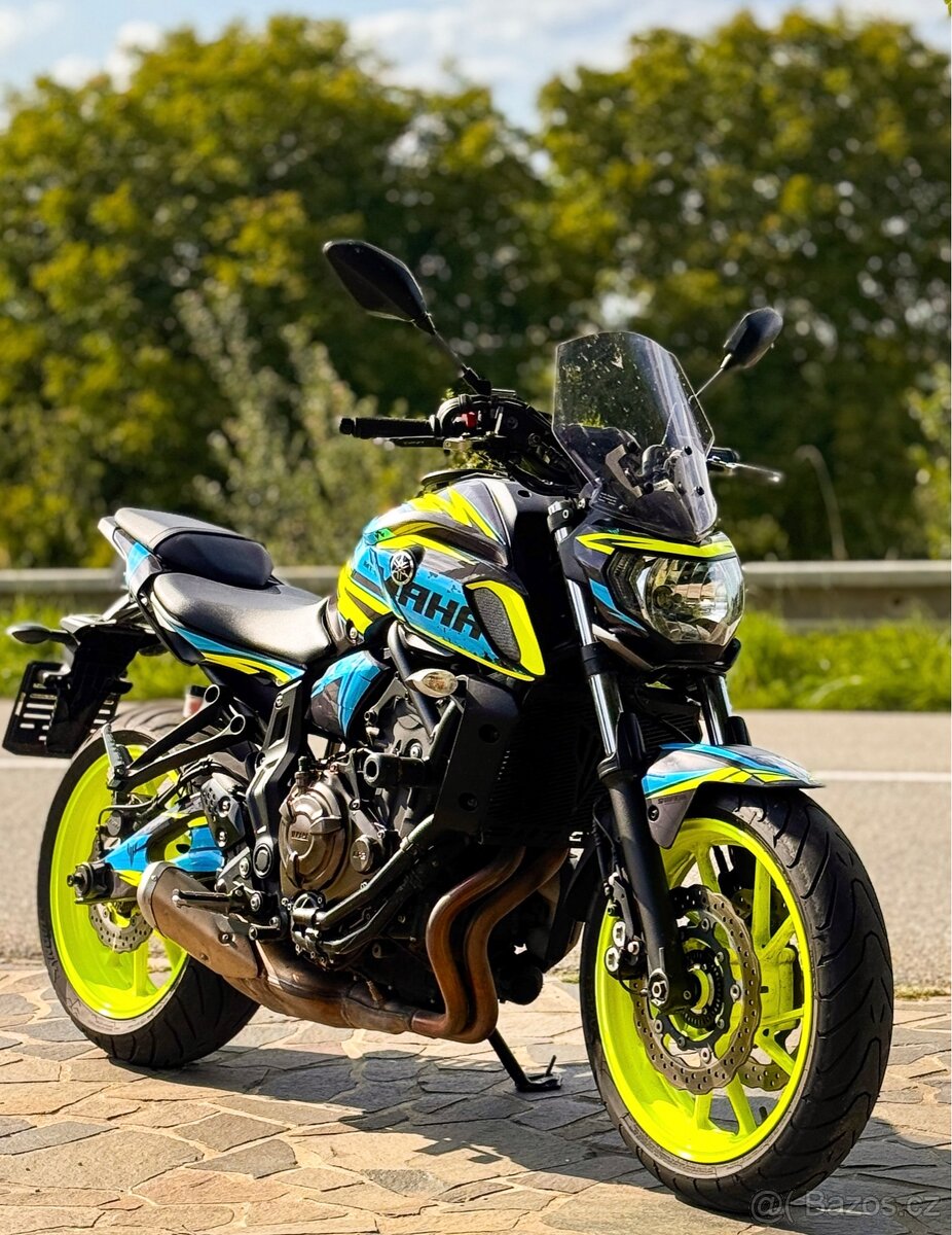 Yamaha MT 07 - 2