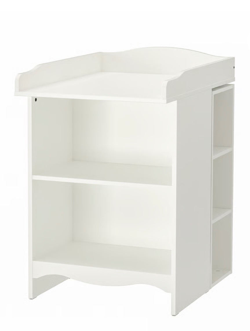 Přebalovací pult + police IKEA - 2